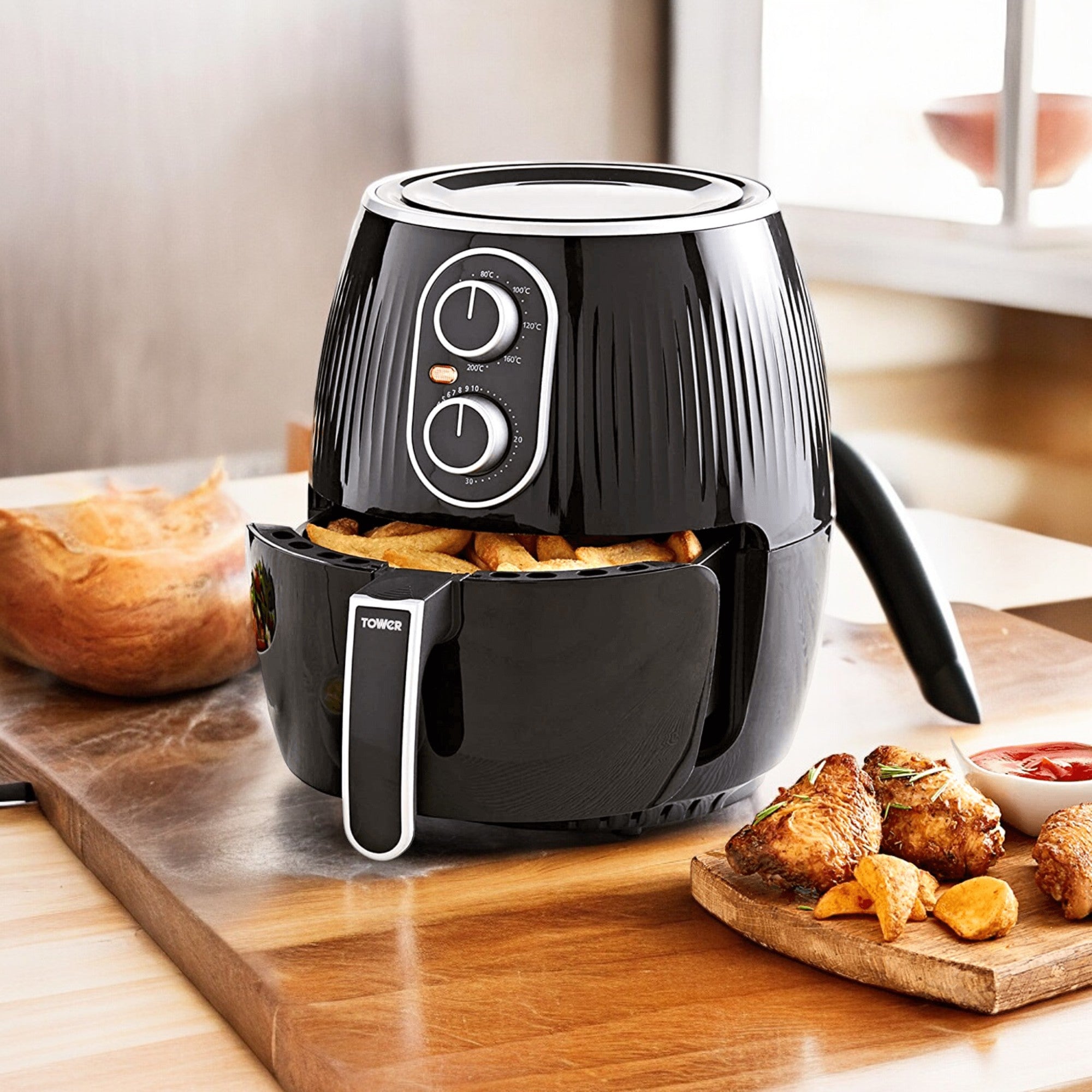 Tower T17063L Vortx 4L Manual Air Fryer in Black Boxzy