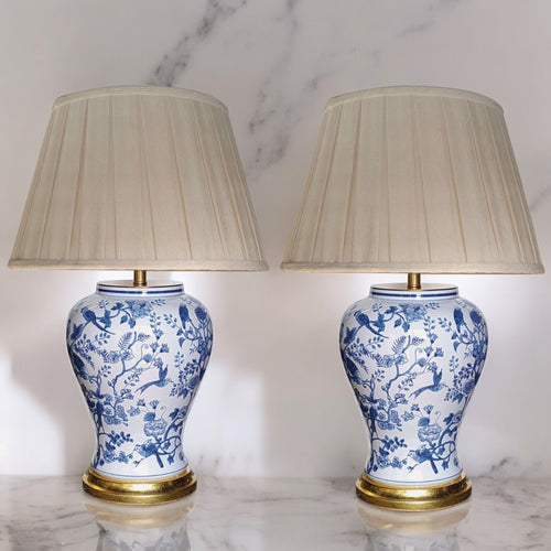 Pair of Luxury Vintage Tropical Birds Vase Lamp