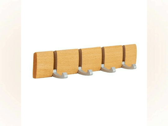 Natural wood coat rack with four folding metal hooks